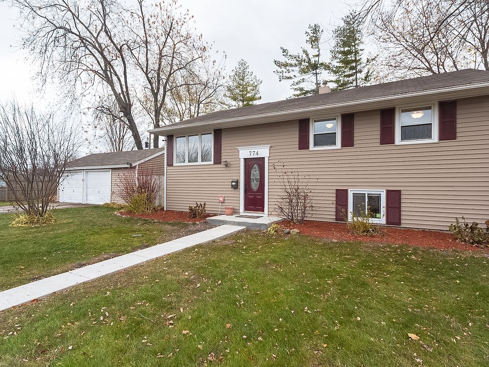 1st image of 774 Crestwood Dr