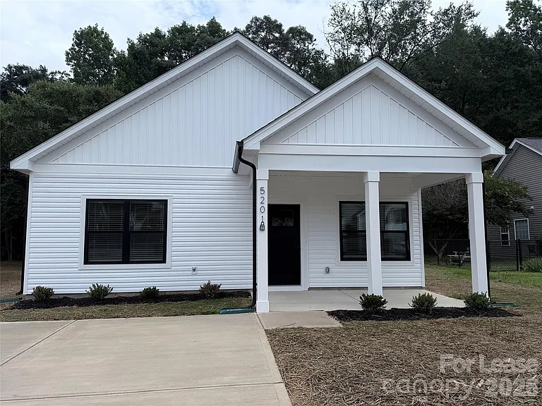 5201 Park Place Dr — Photo 1