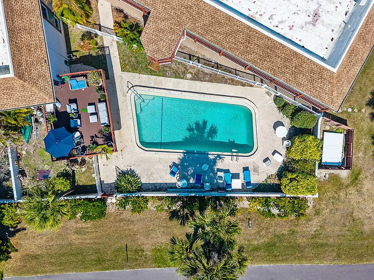 1318 S Miramar Ave #208 — Photo 42