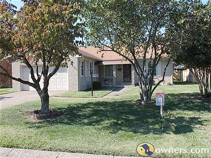 3rd image of 2516 Baylor Pl
