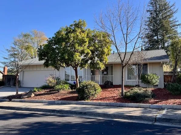 1449 Dos Palos Dr, Walnut Creek, CA 94597