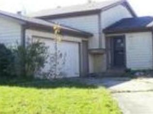 6703 Berwick Dr, Franklin, OH 45005