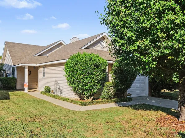911 Bexhill Ct S, Hermitage, TN 37076
