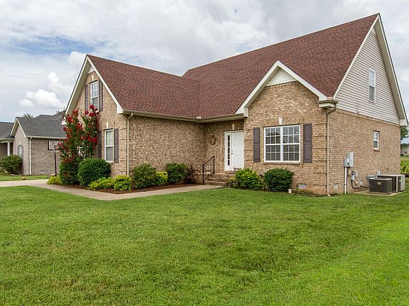 2nd image of 515 Agate Dr