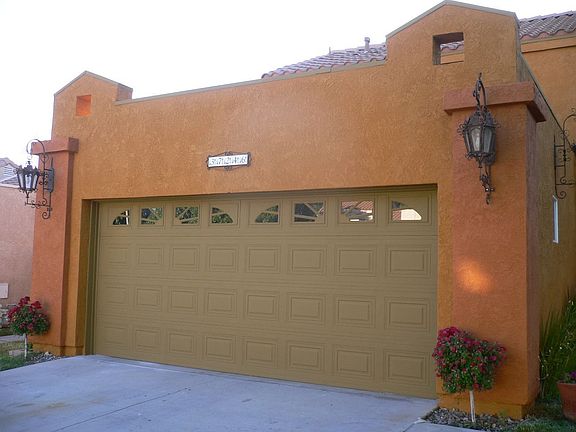 2 Car Garage