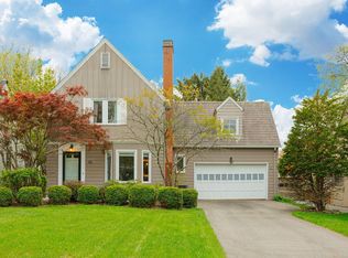 93 W Cooke Rd, Columbus, OH 43214