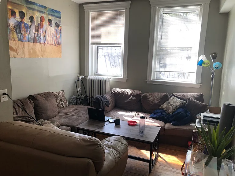 360 Riverway — Photo 81