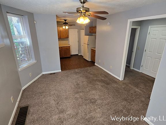 4th image of 4000 W Liberty St #1