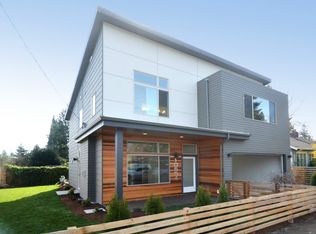 10554 Dayton Ave N, Seattle, WA 98133