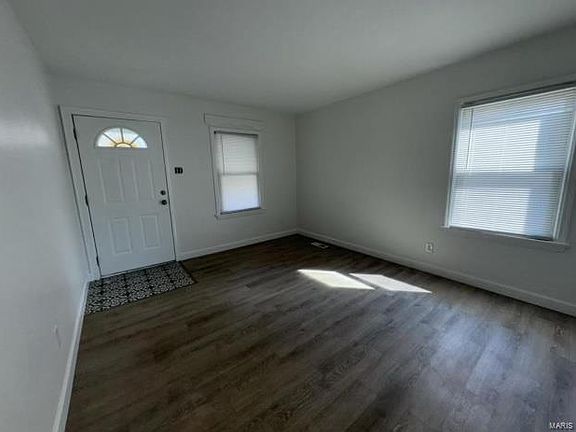 2nd image of 6217 Peurifoy Ave