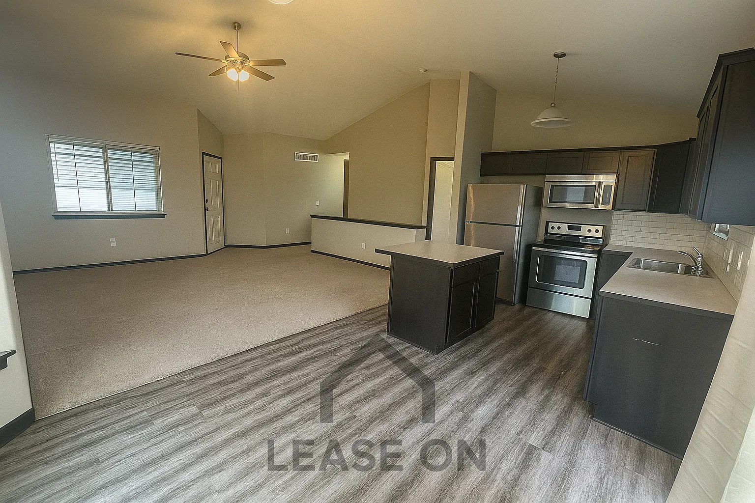3 bed, 1900 sqft, $1,725 — Photo 2