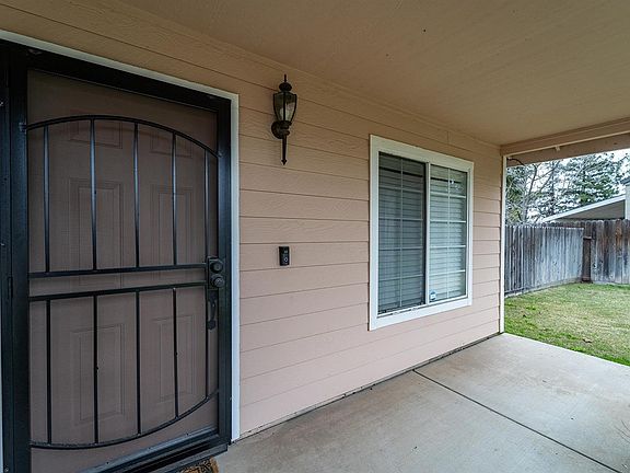 4th image of 3619 Castleberg Ct