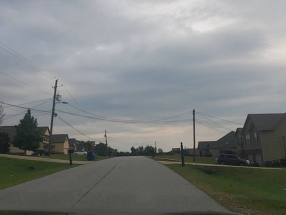 4th image of 389 Lee Road 2194