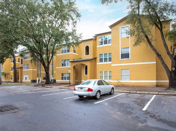 4528 Commander Dr APT 2018, Orlando, FL 32822