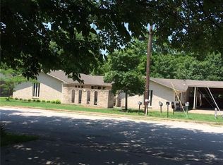 217 N Clark St, Comanche, TX 76442