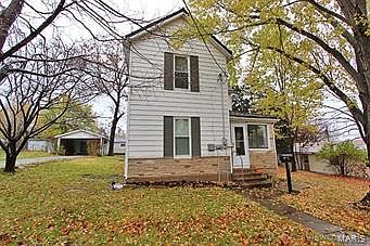 2nd image of 32 Desoto Rd