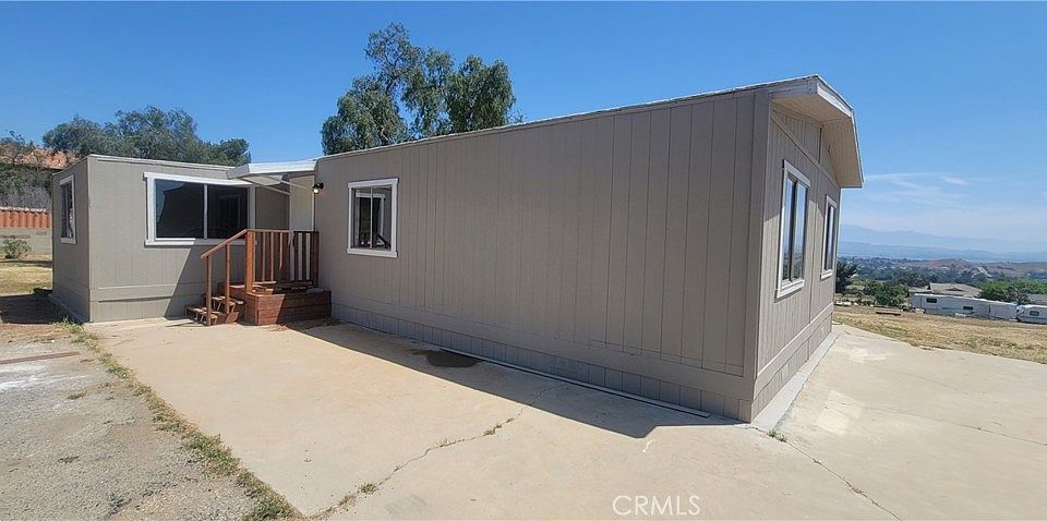 1st image of 21150 Olive Ave
