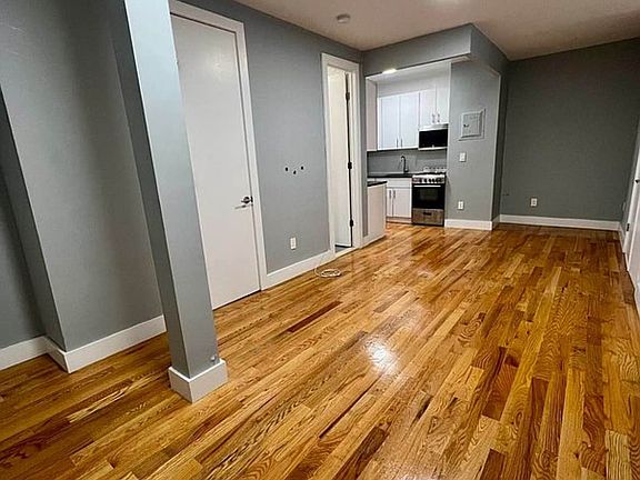 2nd image of 327 E 19th St #F2