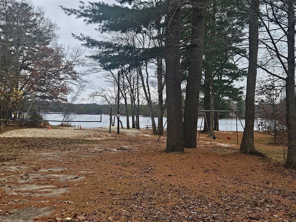 2nd image of 55 Beachview Rd