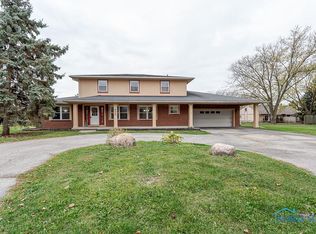 402 Harris Ct, Maumee, OH 43537