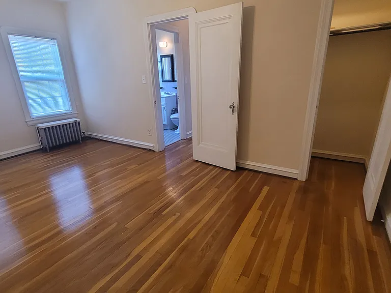 Clifford Living Room