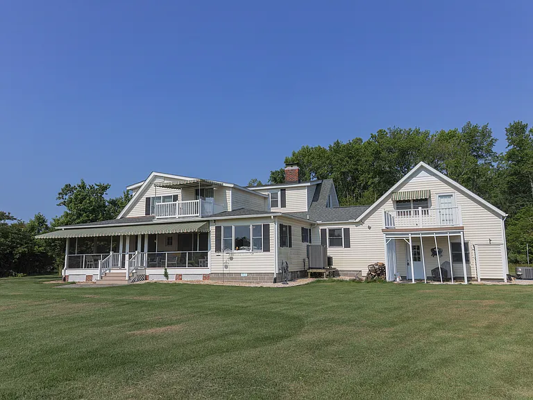 2164 Ocran Rd — Photo 34