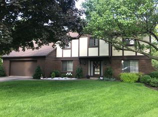 3320 E Stoneway Dr, Sandusky, OH