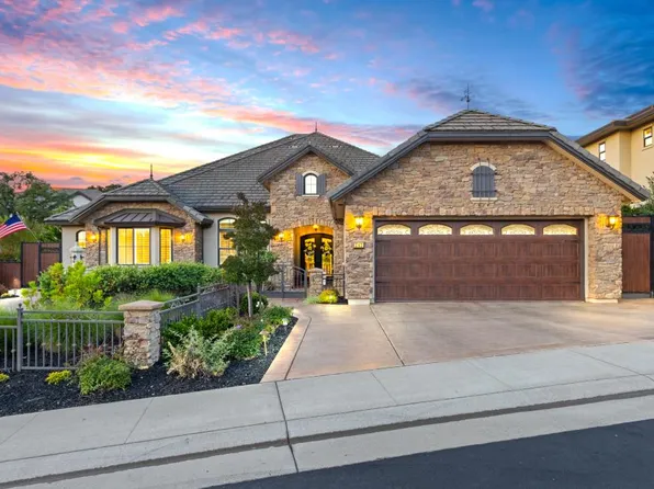542 Ramos Dr, Folsom, CA 95630