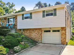 204 Hillendale Rd, Pittsburgh, PA 15237