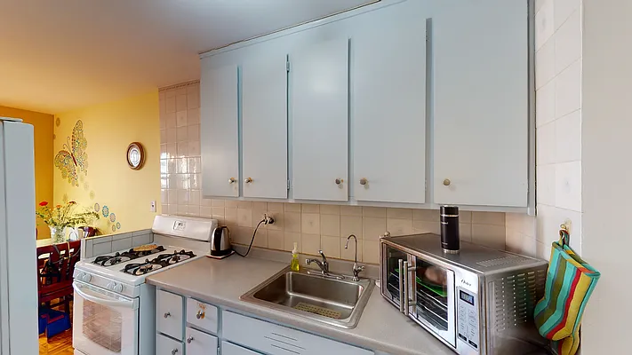 Sold by NYC Realty Brokers LLC | media 22