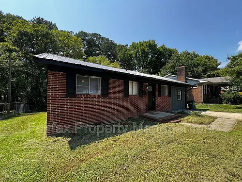 2308 Nebo St Photo 1