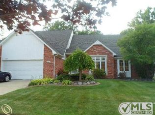 46137 Winston Dr, Shelby Township, MI