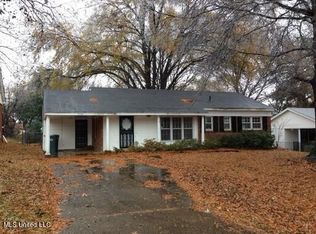 9150 Moss Point Dr, Southaven, MS 38671