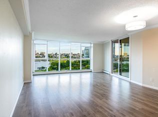388 Drake St #802, Vancouver, BC V6B6A8