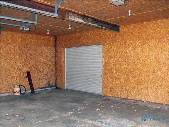3rd image of 117 W Kemmerling St