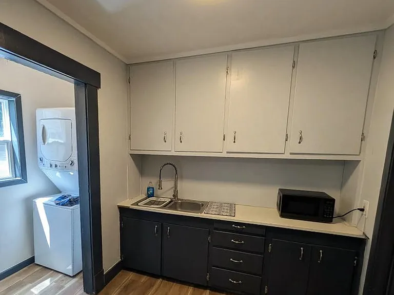 Unit Photo
