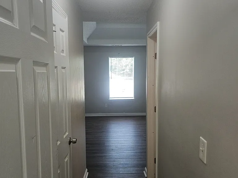670 Burtons Cv — Photo 51