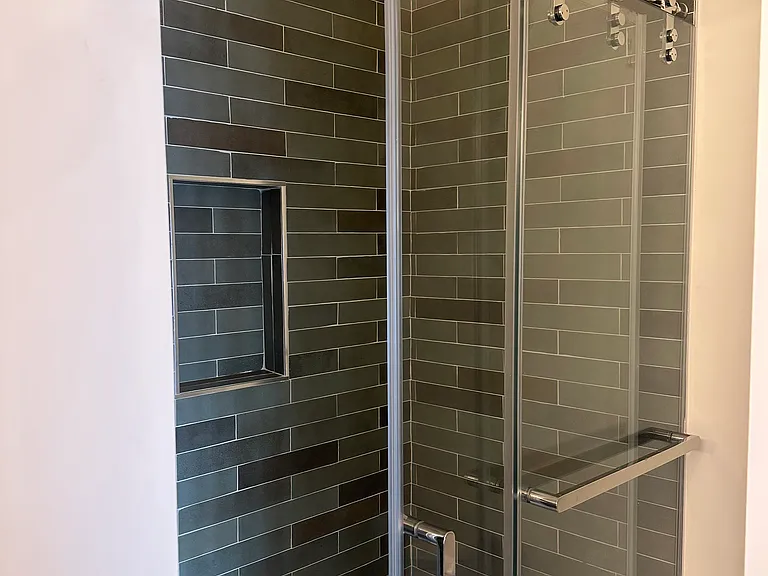 105 E Oldham Ave #104 — Photo 12