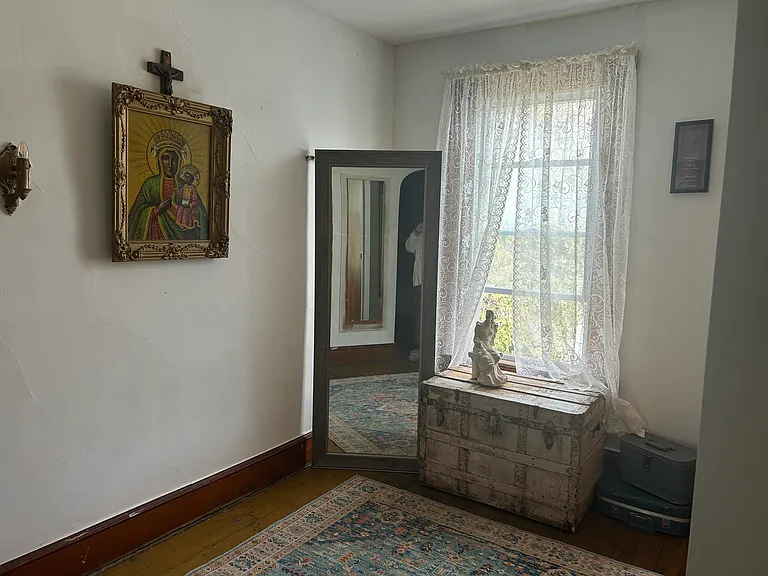 620 E Gansevoort St — Photo 20