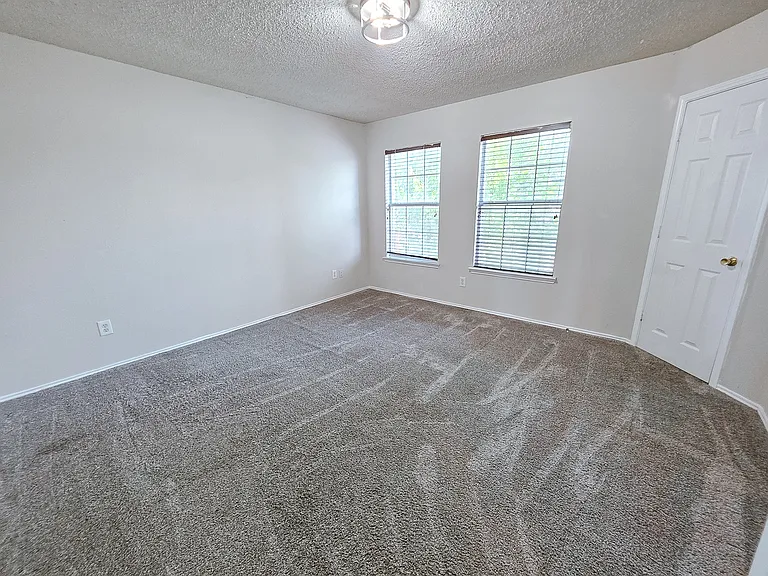 8309 Toler Trl — Photo 16