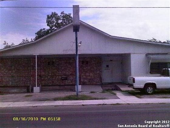 1st image of 3211 W Commerce St