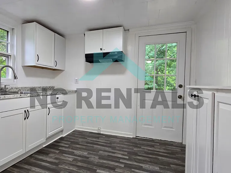 2214 Noahtown Rd — Photo 7