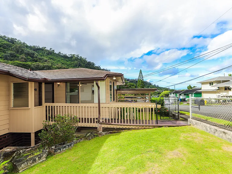3049 Numana Rd — Photo 57