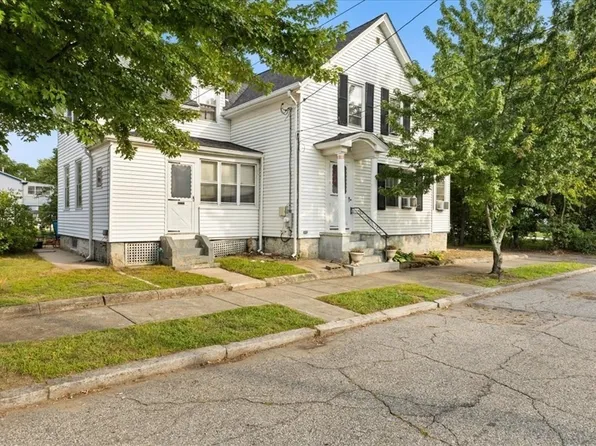 94 Stamford Ave, Providence, RI 02907