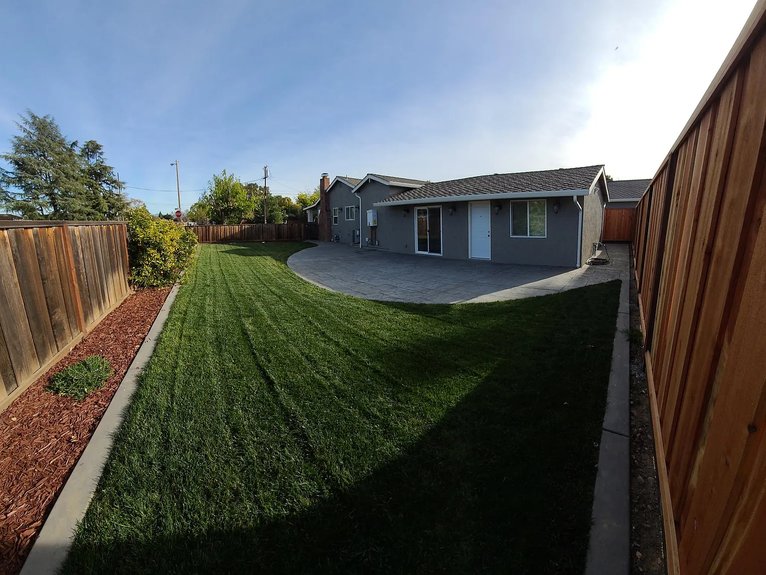 745 Emory Ave — Photo 3