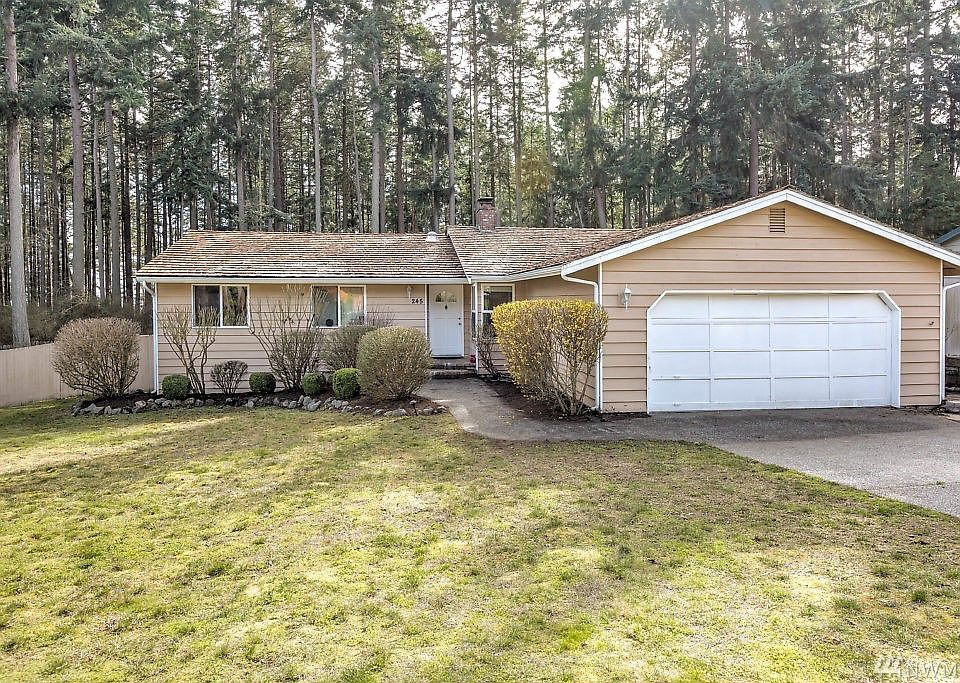 1st image of 245 NW Calista Ct