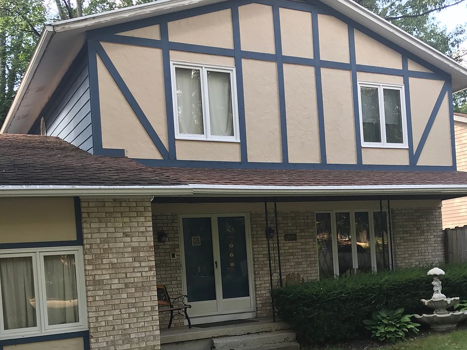 1st image of 3921 Morewood Ct SE