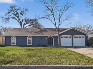 7258 Vanessa Dr, Fort Worth, TX 76112