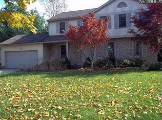 12824 Williamsburg Ave NW, Uniontown, OH 44685