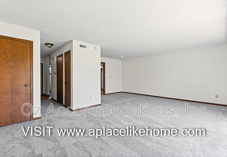 1105 Jeff Cir — Photo 11